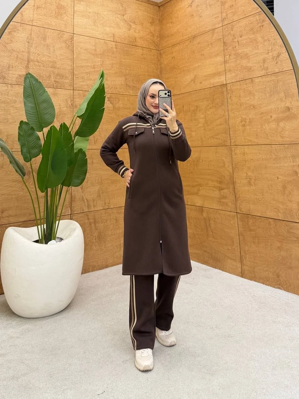 2-Piece Women’s Matching Set — A-185