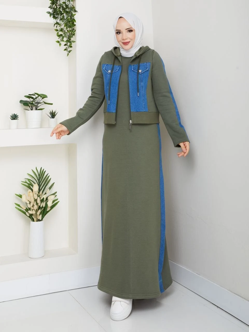 Women’s Longline Outerwear — A-110