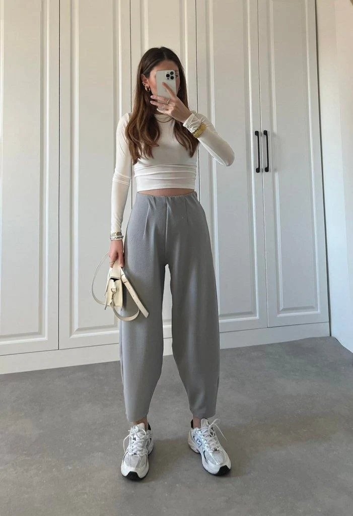 High-waist Women’s Trousers — 46048