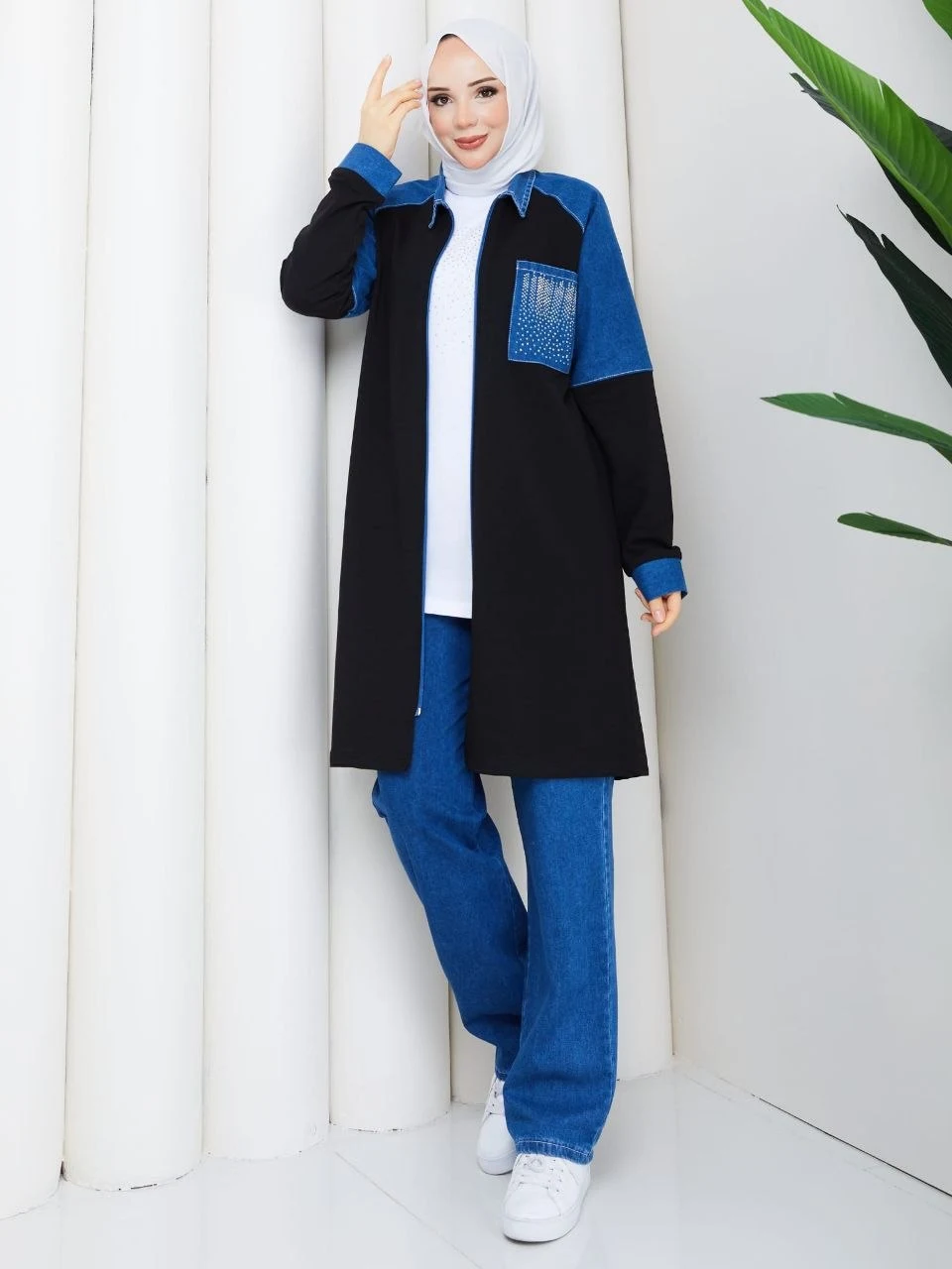 2-Piece Women’s Matching Set — 4010