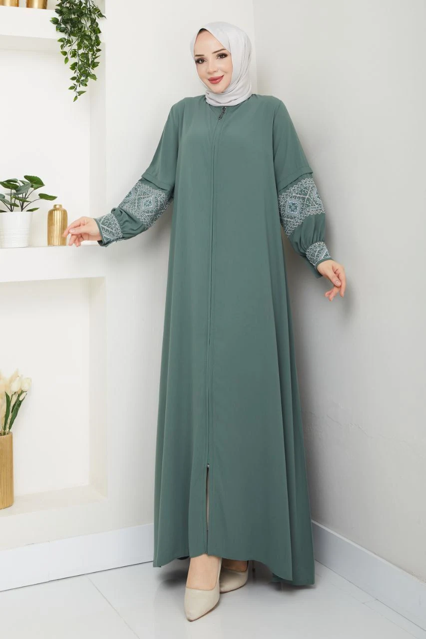 Women’s Dress — A-81