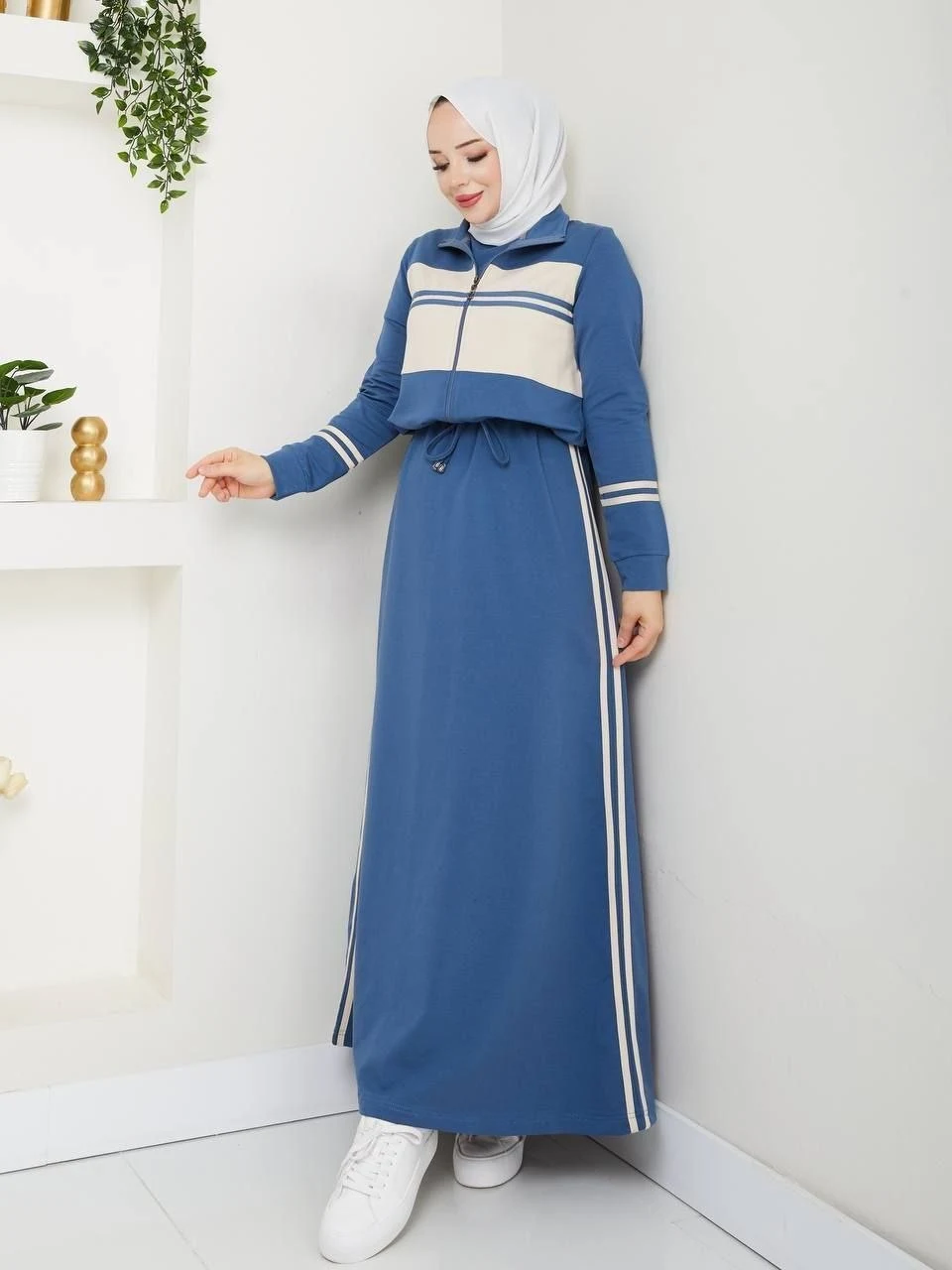 Women’s Longline Outerwear — A-98