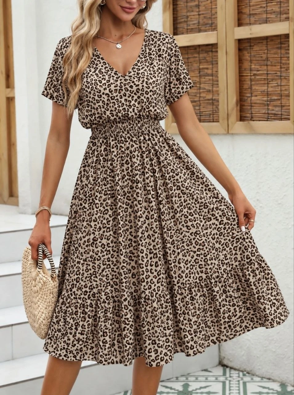 Short-Sleeve Women’s Dress — 97131