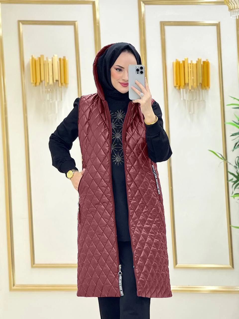 3-Piece Women’s Matching Set — 2010