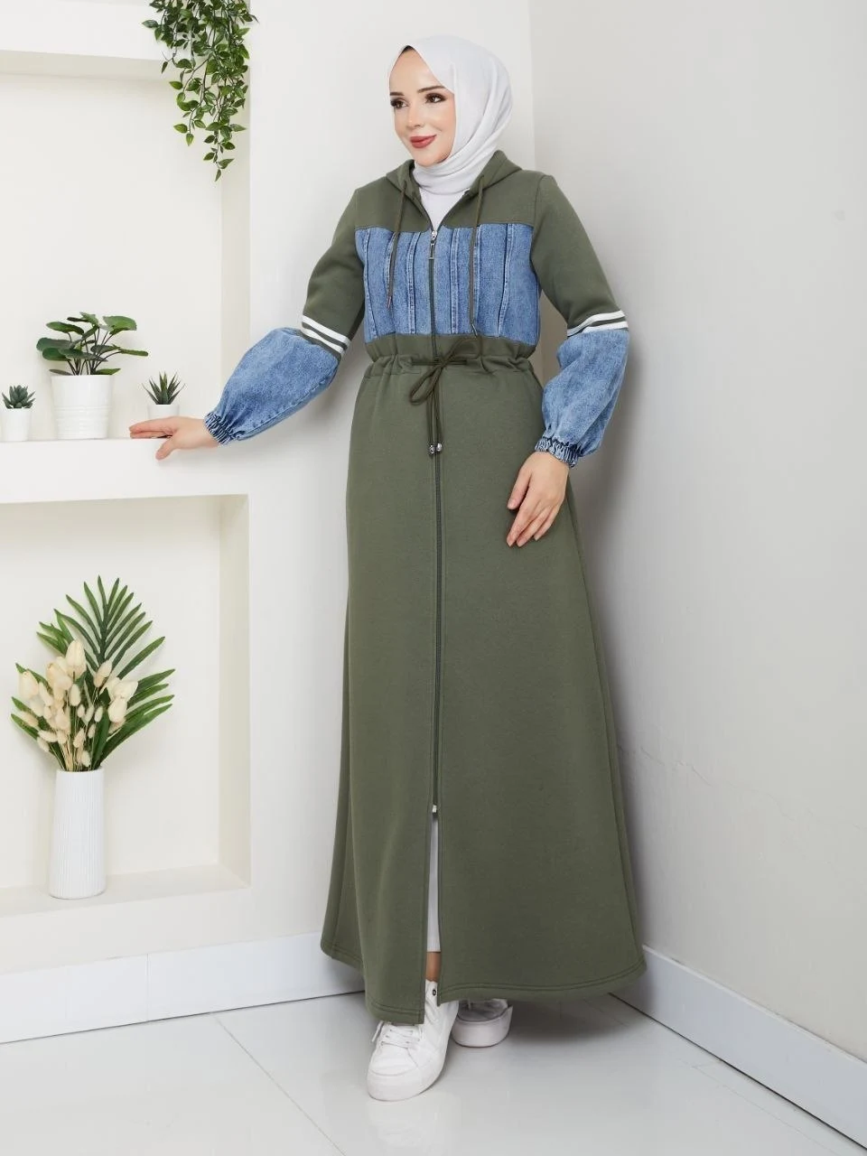 Women’s Longline Outerwear — A-111