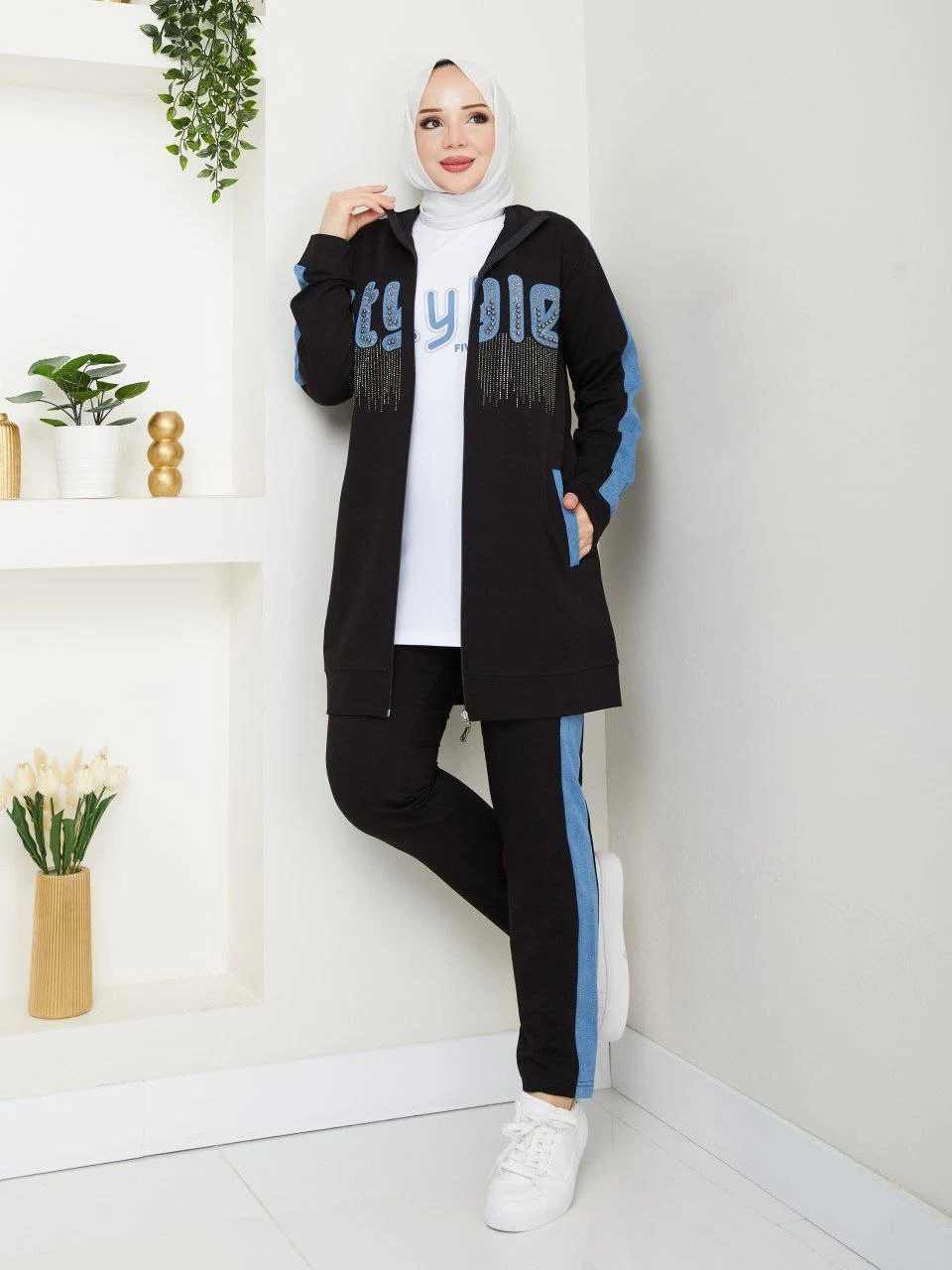 Women’s Three-Piece Casual Set with Lettering Detail — A-93